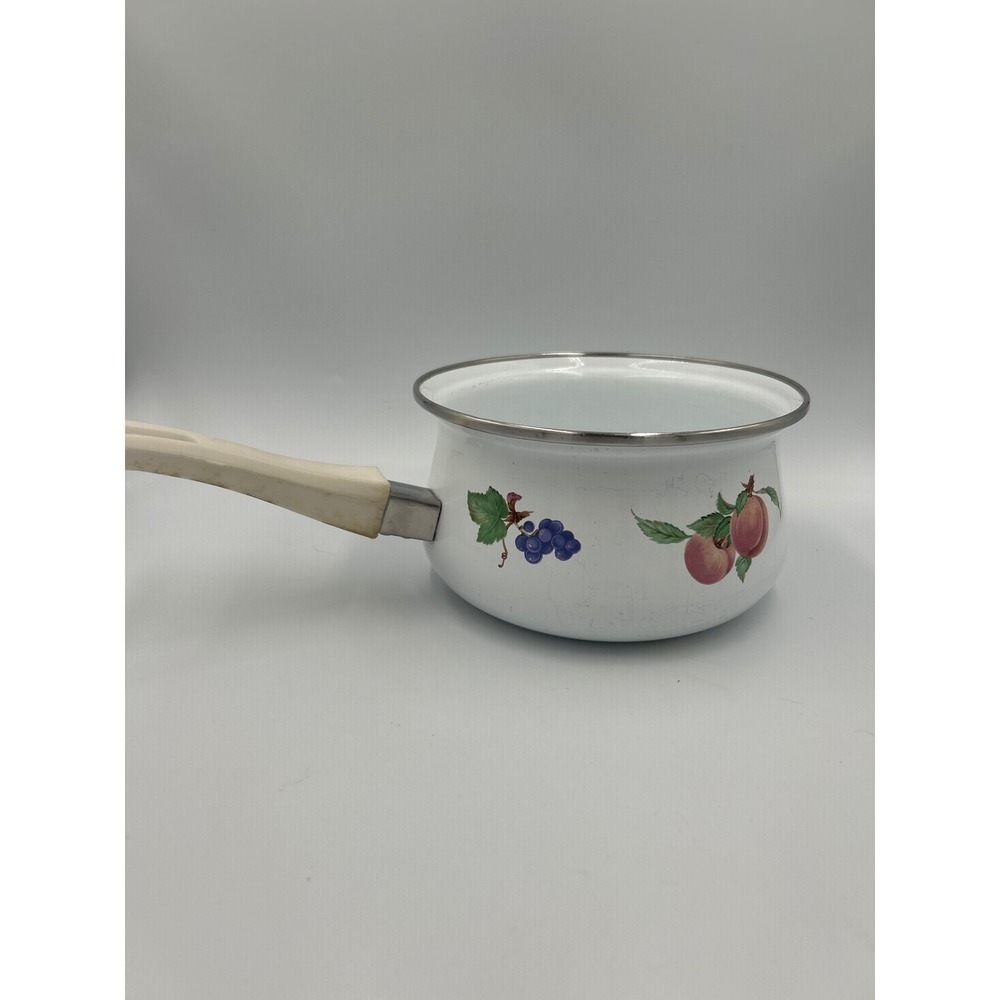 Vintage Bumper Harvest Enamel Fruit Saucepan White Pot Grapes Peaches Retro
